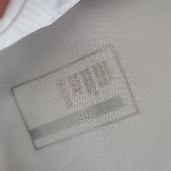 Mondetta active wear jacket - Picture 3 of 6